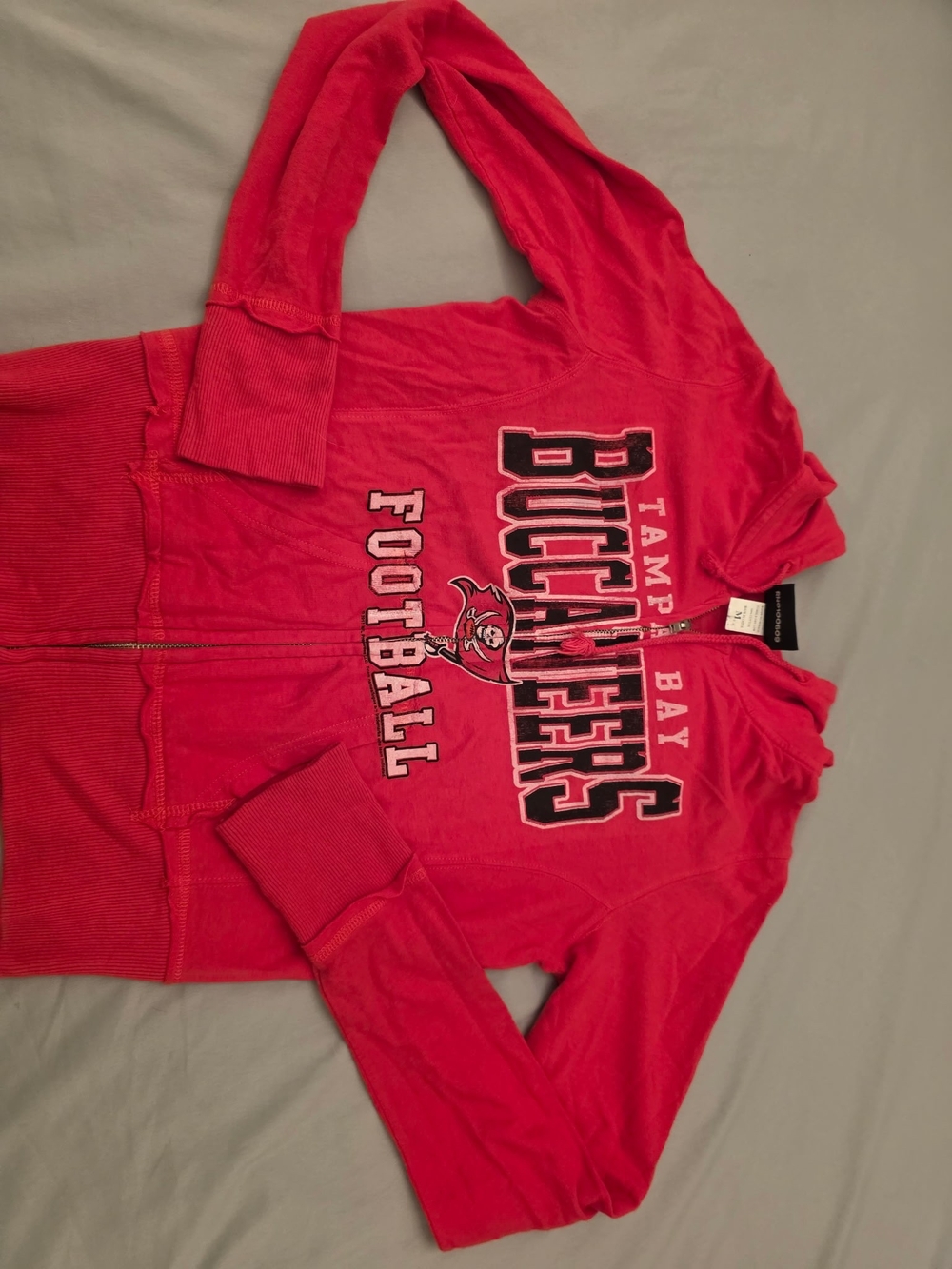 Tampa Bay Buccaneers, Junk Food Clothing Zip Hoodie with Front Graphic, Size Med